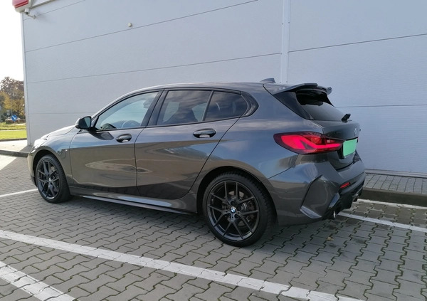 BMW Seria 1 cena 119000 przebieg: 165000, rok produkcji 2019 z Świdnica małe 781